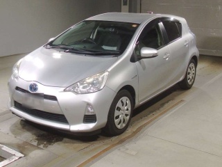 TOYOTA AQUA 2014