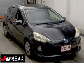 TOYOTA AQUA 2012