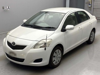 TOYOTA BELTA 2010