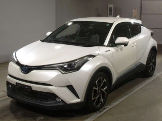 TOYOTA C-HR 2017
