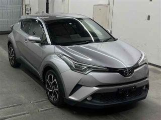TOYOTA C-HR 2017