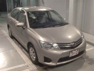 TOYOTA COROLLA AXIO 2013