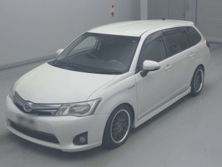 TOYOTA COROLLA FIELDER 2013
