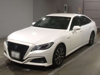 TOYOTA CROWN 2020