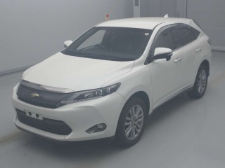 TOYOTA HARRIER 2017