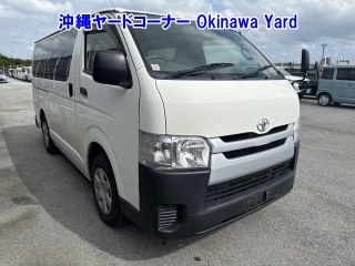 TOYOTA HIACE VAN 2014