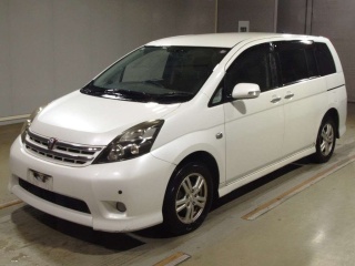 TOYOTA ISIS 2010