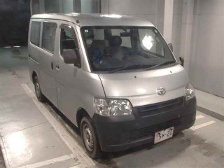 TOYOTA LITE ACE VAN 2020