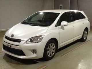 TOYOTA MARK X ZIO 2013