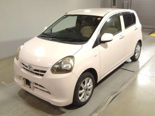 TOYOTA PIXIS EPOCH 2012