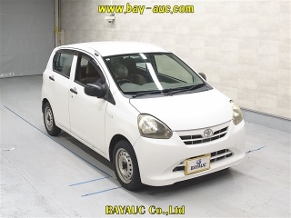 TOYOTA PIXIS EPOCH 2012