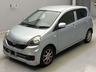 TOYOTA PIXIS EPOCH 2014