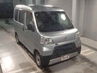 TOYOTA PIXIS VAN 2018