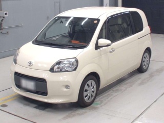 TOYOTA PORTE 2014