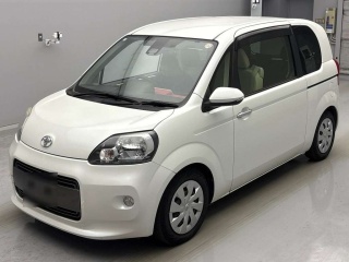 TOYOTA PORTE 2017