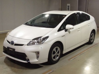 TOYOTA PRIUS 2012