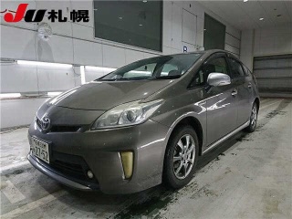 TOYOTA PRIUS 2013