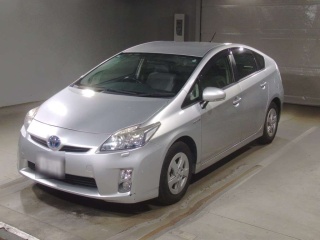 TOYOTA PRIUS 2011