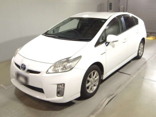 TOYOTA PRIUS 2011