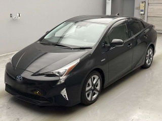 TOYOTA PRIUS 2016