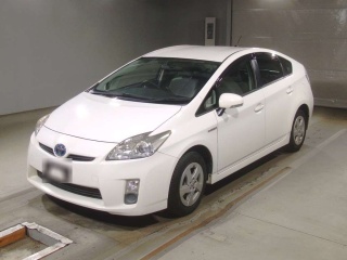TOYOTA PRIUS 2010