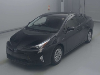 TOYOTA PRIUS 2017