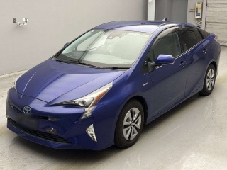 TOYOTA PRIUS 2017