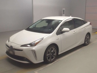 TOYOTA PRIUS 2019