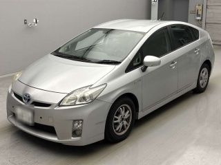 TOYOTA PRIUS 2011