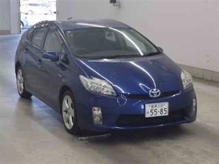 TOYOTA PRIUS 2011