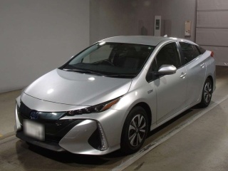 TOYOTA PRIUS PHV 2021