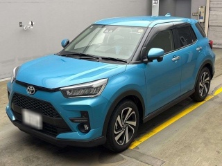 TOYOTA RAIZE 2025