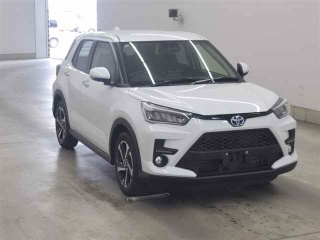 TOYOTA RAIZE 2025