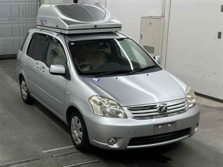 TOYOTA RAUM 2009
