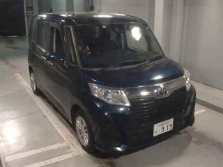 TOYOTA ROOMY 2019