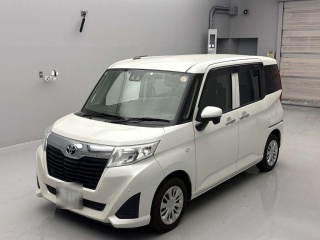 TOYOTA ROOMY 2020