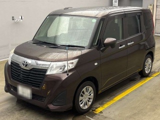 TOYOTA ROOMY 2017