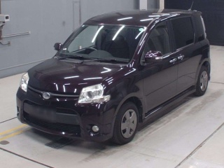 TOYOTA SIENTA 2013