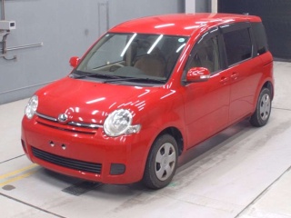 TOYOTA SIENTA 2011