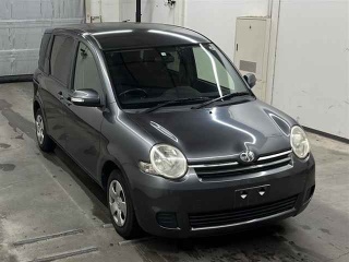 TOYOTA SIENTA 2012