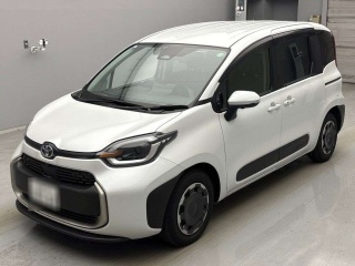 TOYOTA SIENTA 2024