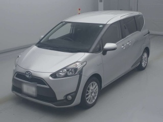 TOYOTA SIENTA 2016