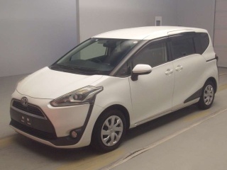 TOYOTA SIENTA 2017