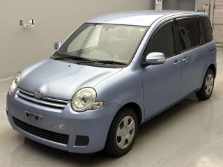 TOYOTA SIENTA 2014