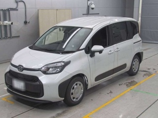 TOYOTA SIENTA 2025