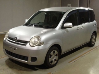 TOYOTA SIENTA 2012