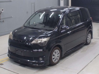 TOYOTA SPADE 2012