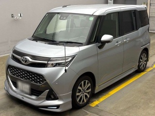 TOYOTA TANK 2019