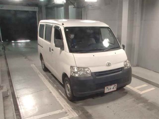 TOYOTA TOWN ACE VAN 2017