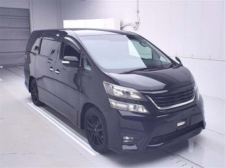 TOYOTA VELLFIRE 2010